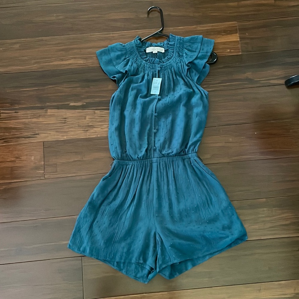 (LOFT) SHORT ROMPER